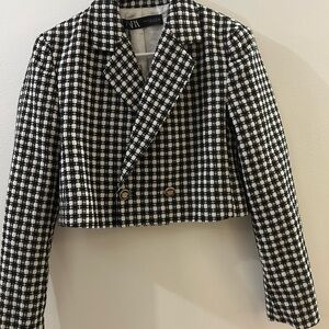 NWT Zara Women's Crop Blazer Jacket XS Black White Tweed Lined Button